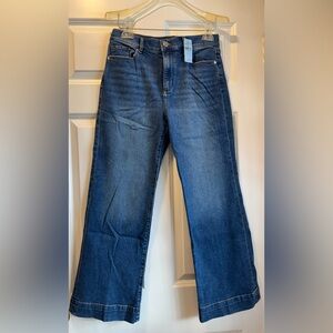 New with tags Lift Outlet High Rise Wide Leg Jeans.